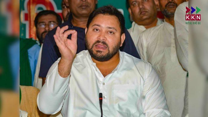 Bihar Pension Hike Sparks Political Tug-of-War:e