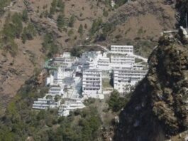 Mata Vaishno Devi Landslide: Rain Causes Disruption in Pilgrimage Services